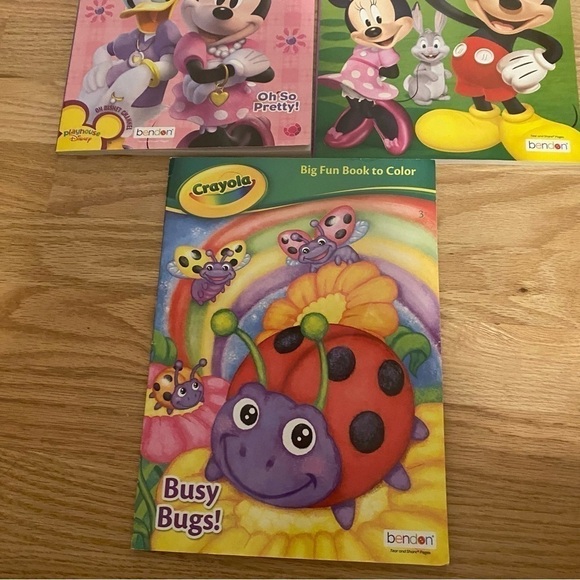 Disney Coloring Book Crayola Bundle Jumbo Easter Minnie Mickey Daisy Busy Bugs - Picture 5 of 6